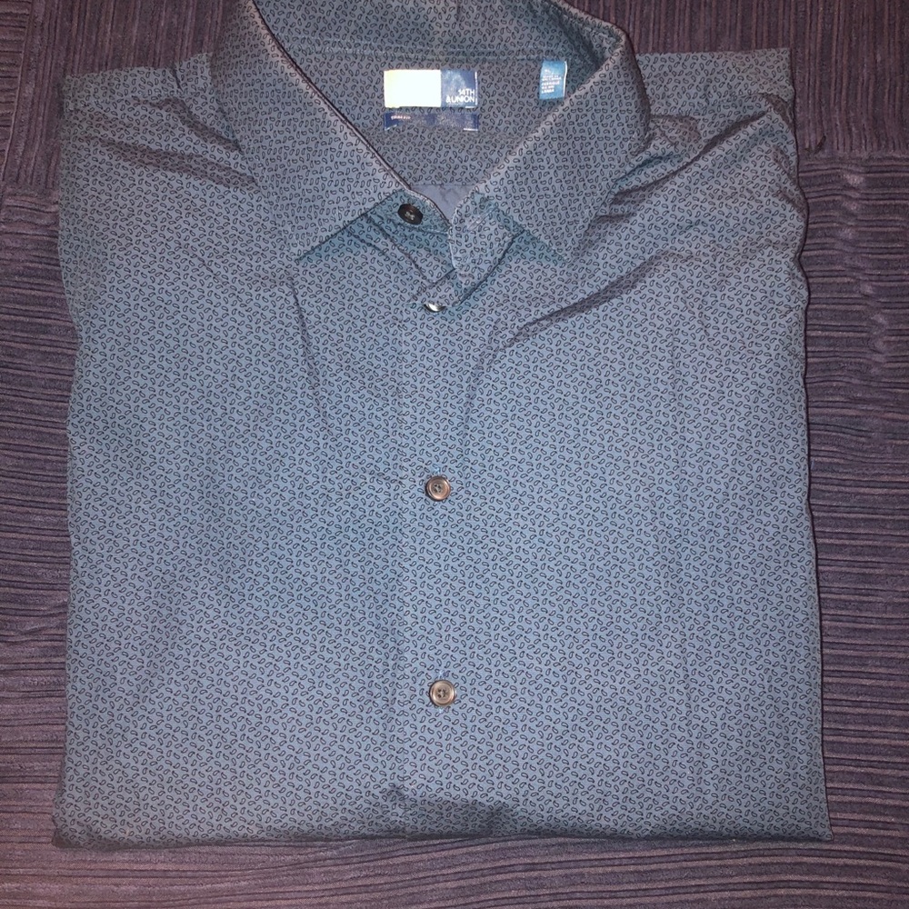 Men’s dress shirt